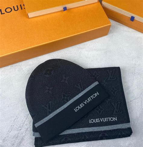 bonnet echarpe lv|louis vuitton écharpes.